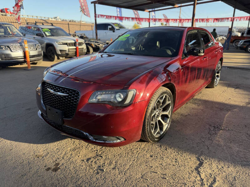 2018 Chrysler 300 S - Image 10