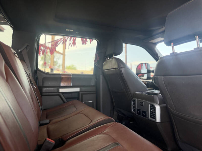 2018 Ford F-350 Super Duty King Ranch - Image 6