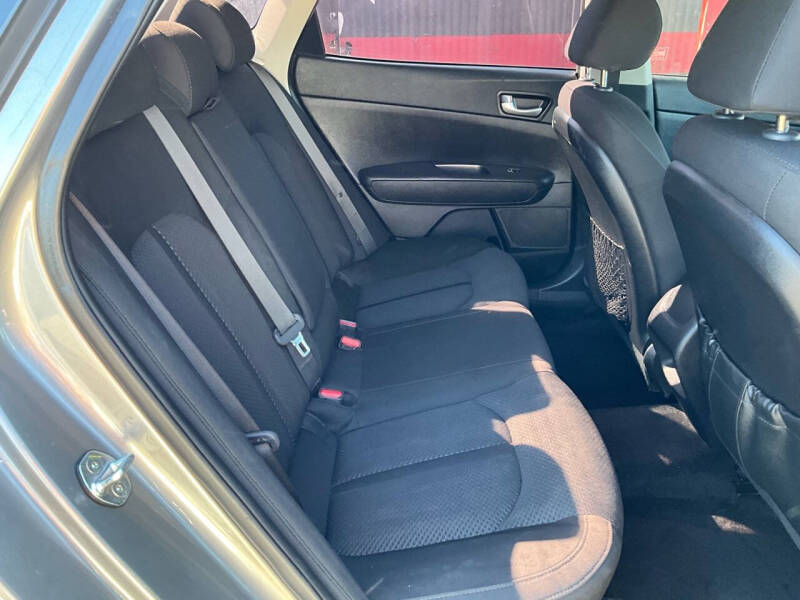 2018 Kia Optima LX - Image 5