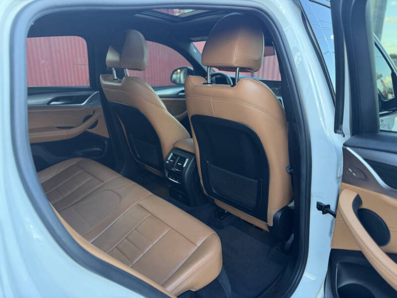 2019 BMW X4 xDrive30i - Image 6
