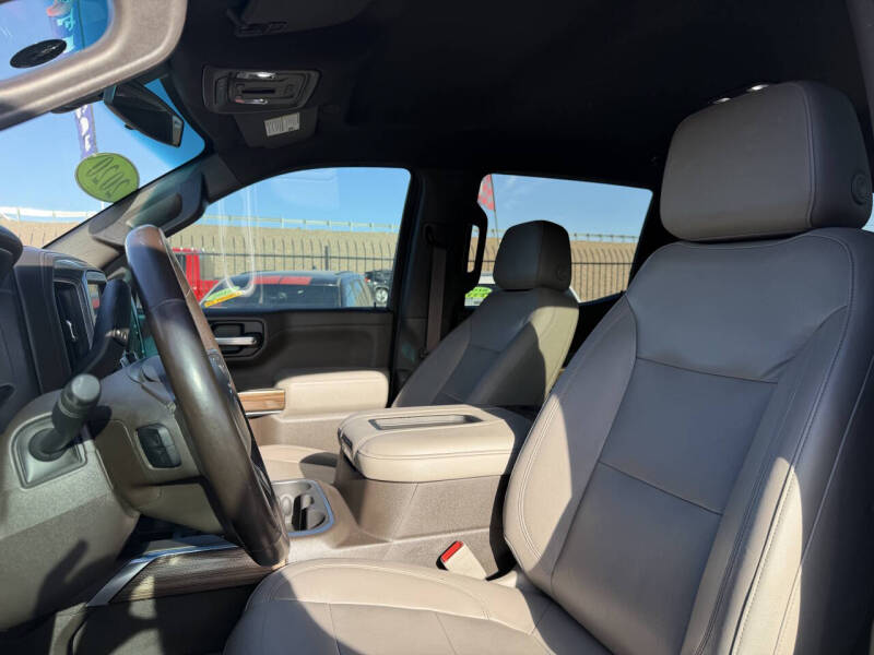 2020 Chevrolet Silverado 1500 – 3.0L Turbo-Diesel I6, 10-Speed Auto, 4X4 - Image 4