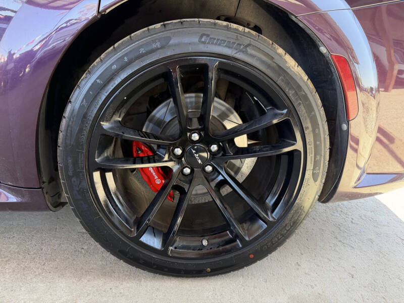 2020 Dodge Charger SRT Hellcat - Image 3