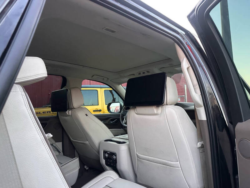 2021 GMC Yukon Denali - Image 6