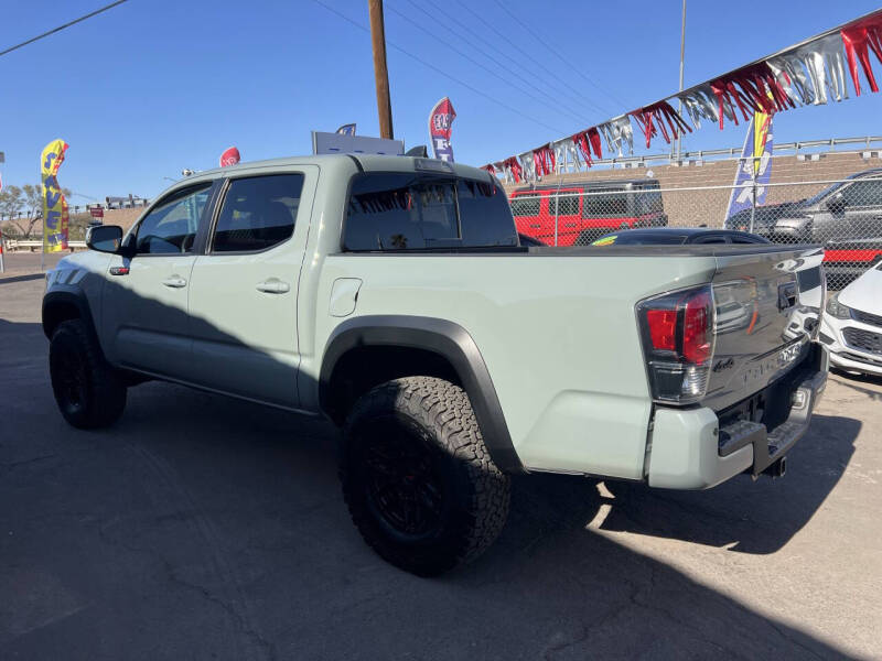2021 Toyota Tacoma TRD Off-Road - Image 9
