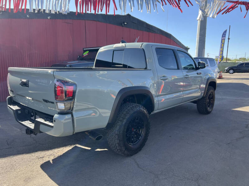 2021 Toyota Tacoma TRD Off-Road - Image 8