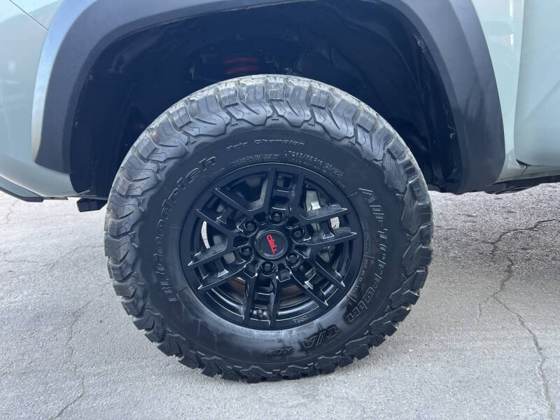 2021 Toyota Tacoma TRD Off-Road - Image 2