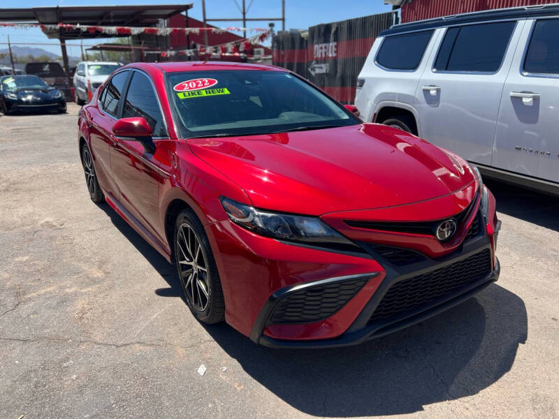 2022 Toyota Camry SE - Image 10