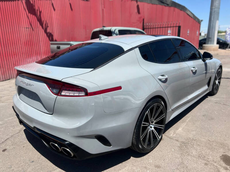 2023 Kia Stinger GT-Line - Image 9
