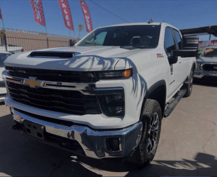 2024 Chevrolet Silverado 2500HD LT - Image 11