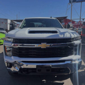 Alternative view of 2024 Chevrolet Silverado 2500HD LT