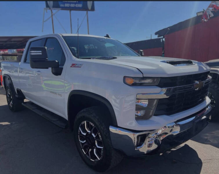 2024 Chevrolet Silverado 2500HD LT - Image 8