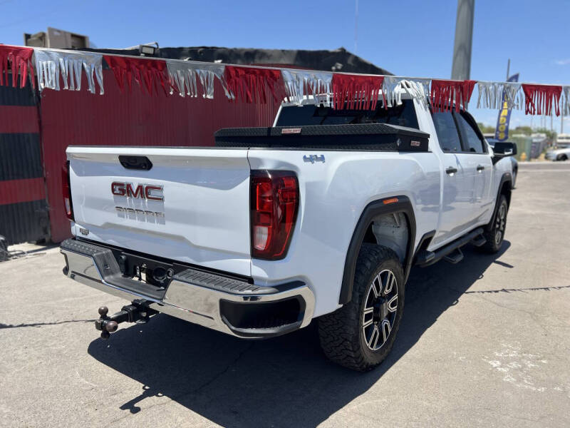 2024 GMC Sierra 2500HD Pro - Image 8