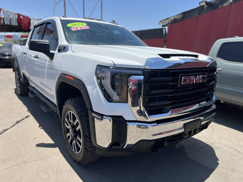 2024 GMC Sierra 2500HD Pro - Image 7