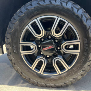 Alternative view of 2024 GMC Sierra 2500HD Pro