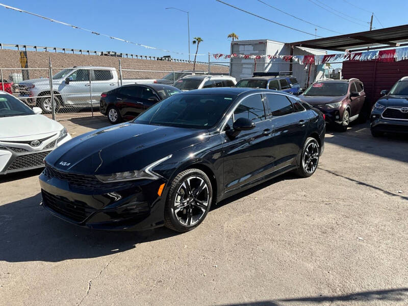 2024 Kia K5 GT-Line - Image 9