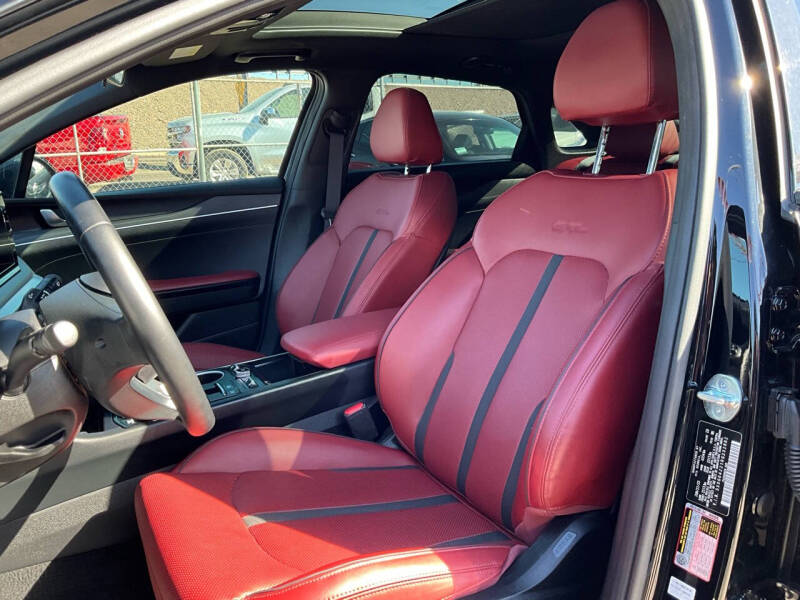 2024 Kia K5 GT-Line - Image 3