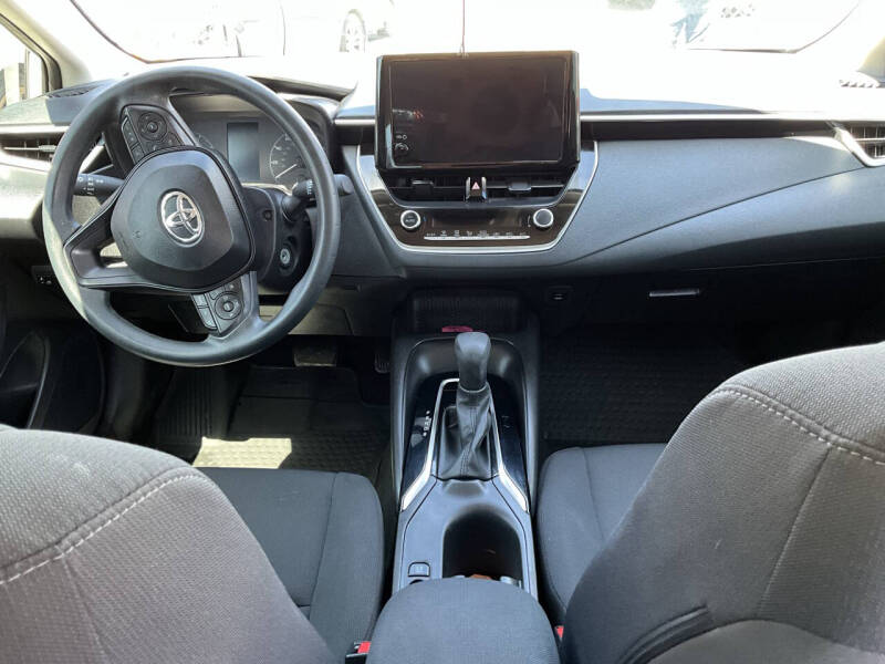 2024 Toyota Corolla LE - Image 4