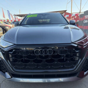 2026 Audi SQ8 4.0T quattro Prestige